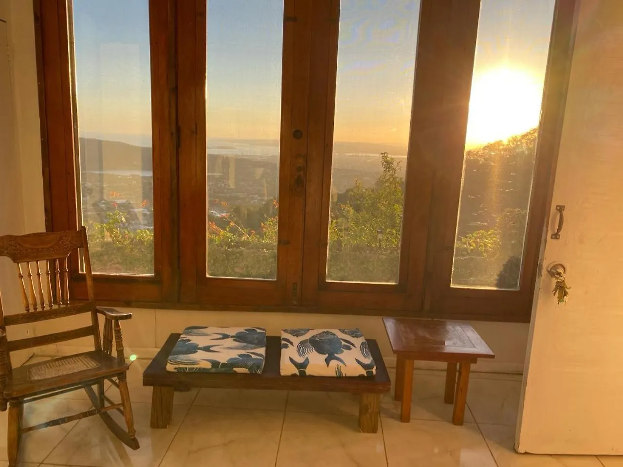 The Apartment At Tranquility Estate Kingston